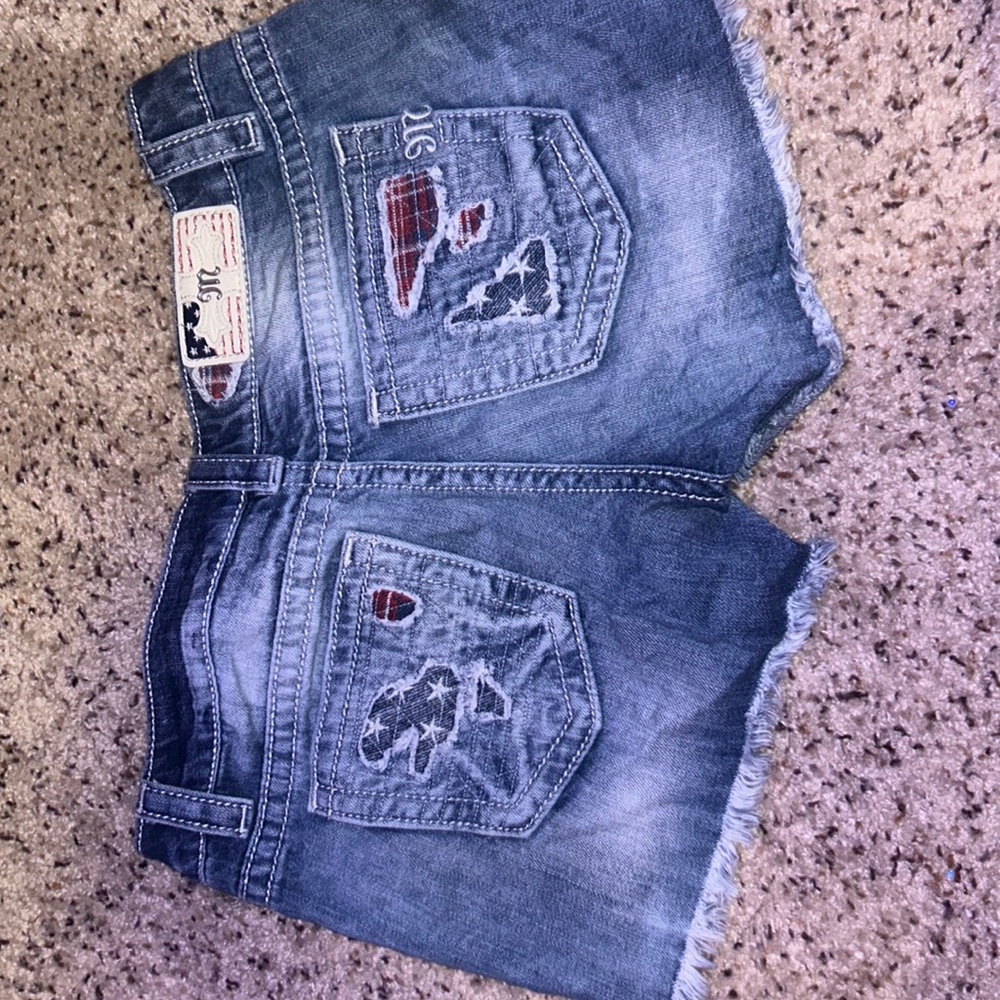 Miss me shorts size 29 barely worn, too low rise for me